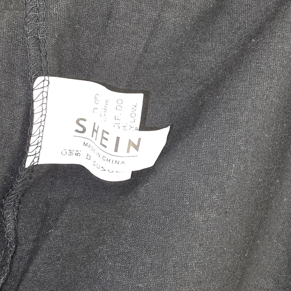 Shein Tanktop - Picture 4 of 5